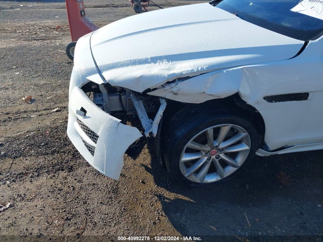 SAJBL4BVXGCY16272 Jaguar Xf 35t R-sport