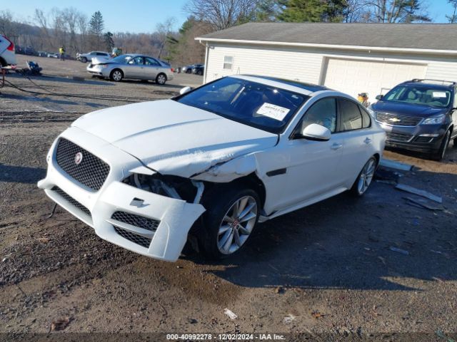 2016 JAGUAR XF SAJBL4BVXGCY16272 Photo 1