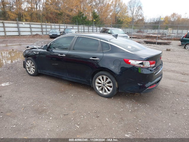 KIA Optima Lx 2017 5XXGT4L37HG122271 Image 3