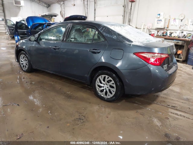 Toyota COROLLA LE 2018 2T1BURHE6JC088982 Image 3