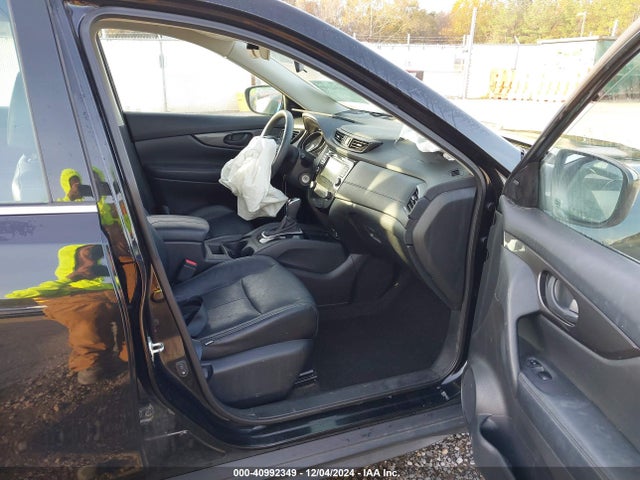 Nissan ROGUE S 2019 5N1AT2MT8KC790592 Image 5