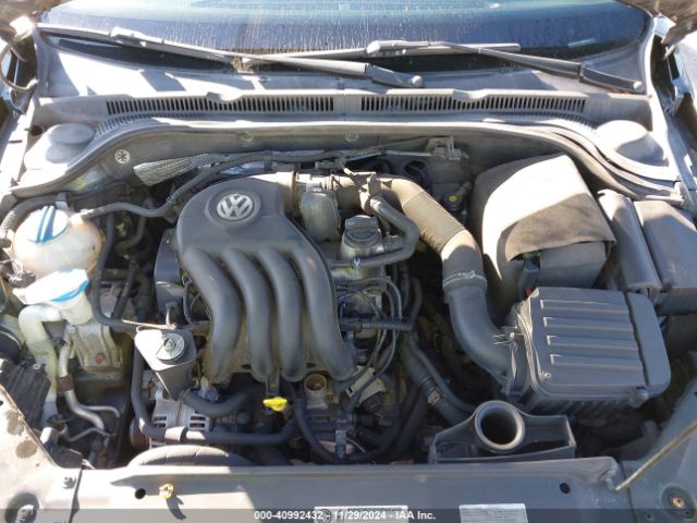 3VW1K7AJ1EM353170 Volkswagen Jetta 2.0l S