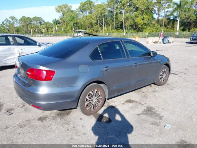 3VW1K7AJ1EM353170 Volkswagen Jetta 2.0l S