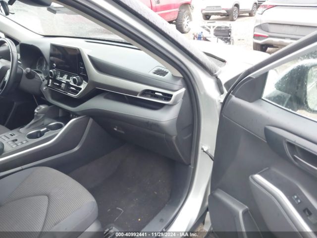 5TDKDRBH0PS037738 Toyota Highlander Le