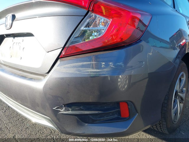 Honda Civic Lx 2019 2HGFC2F69KH589929 Image 18
