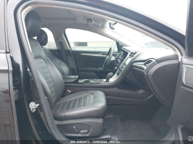 3FA6P0H76GR174081 Ford FUSION SE
