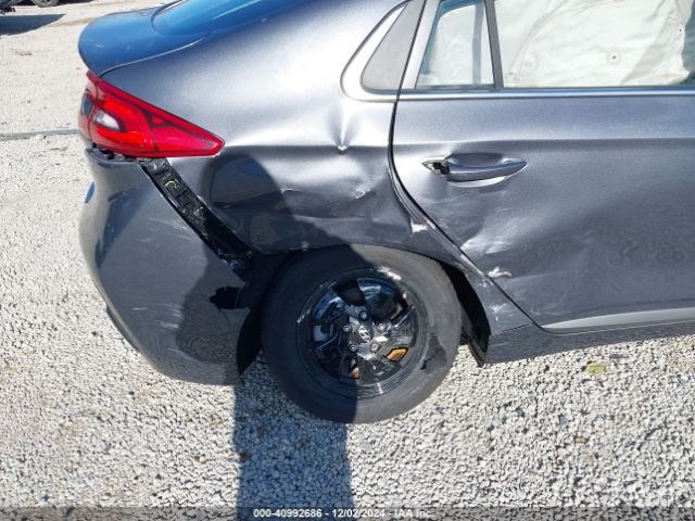 KMHC75LC8JU072680 Hyundai Ioniq Hybrid Sel