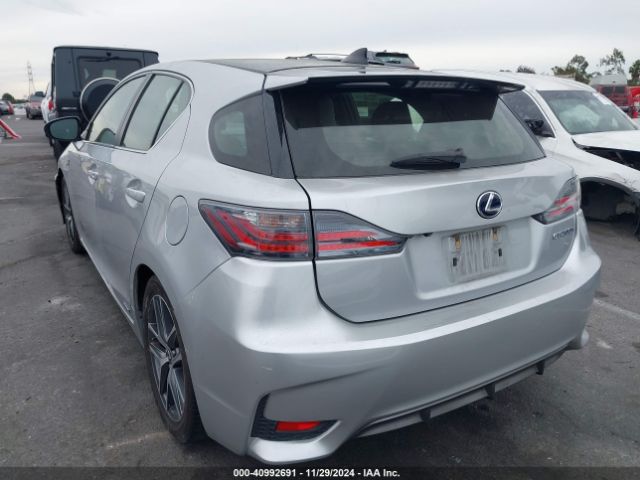 JTHKD5BH2E2186051 Lexus CT 200H