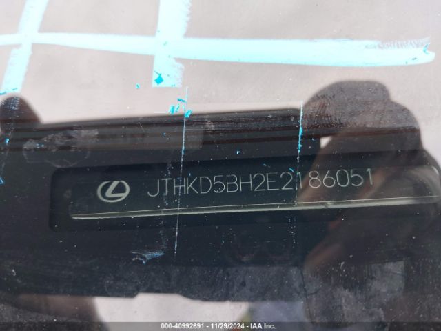JTHKD5BH2E2186051 Lexus CT 200H