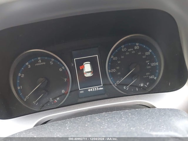 JTMWFREV7JJ191350 Toyota Rav4 Adventure/xle