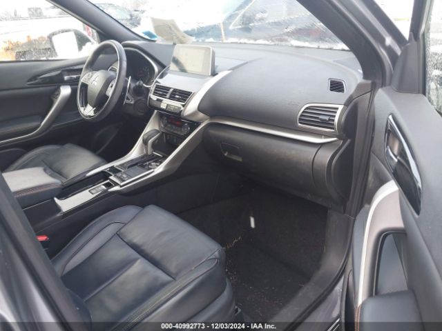 2020 MITSUBISHI ECLIPSE CROSS JA4AT5AA3LZ014274 Photo 4