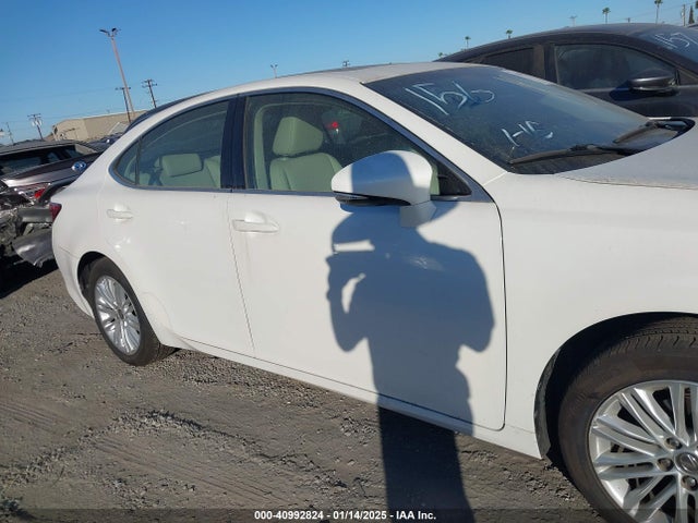 Lexus ES 350 2015 JTHBK1GG3F2176693 Image 13