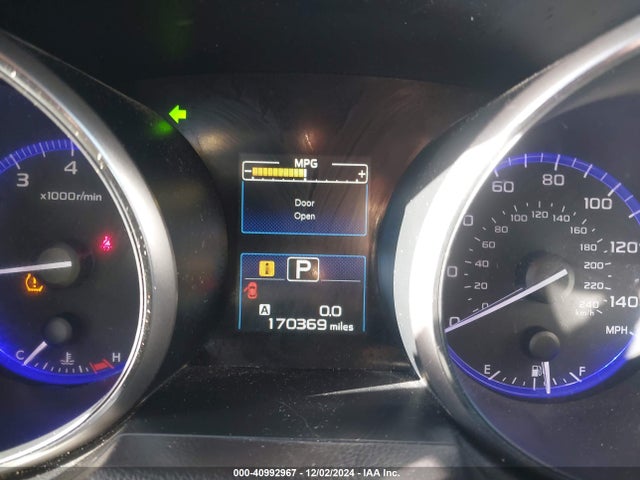 Subaru Outback 2.5i Premium 2017 4S4BSACCXH3392957 Image 7