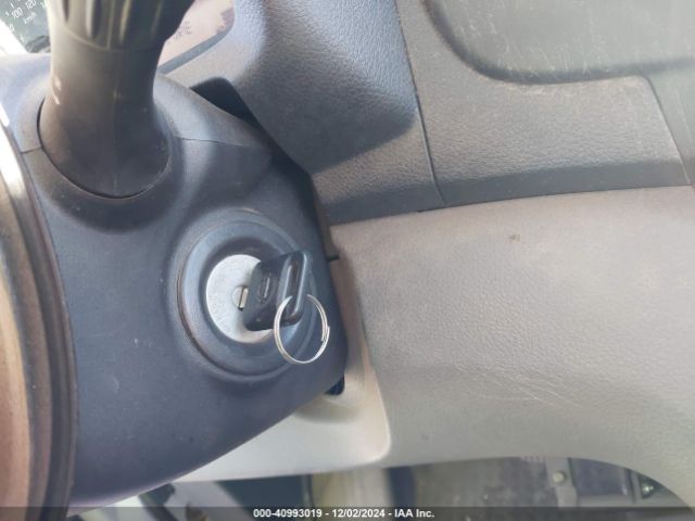 3N6CM0KN9KK697168 Nissan Nv200 S