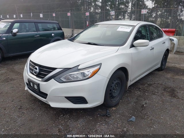Nissan Altima 2.5 S 2017 1N4AL3AP3HC281784 Image 2