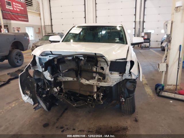 3TYCZ5AN0NT083898 Toyota Tacoma Sr5 V6