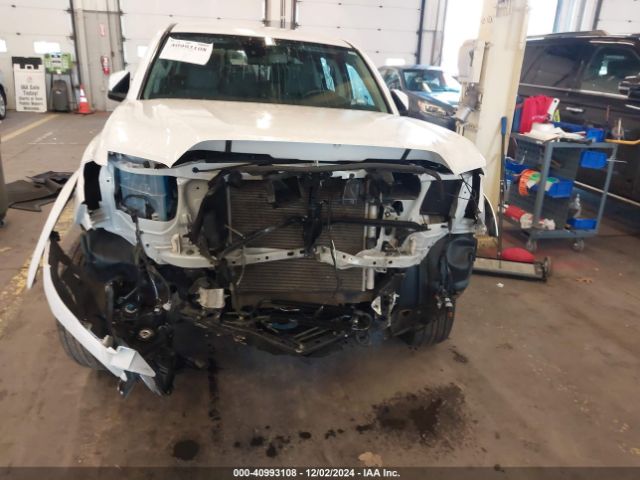 3TYCZ5AN0NT083898 Toyota Tacoma Sr5 V6