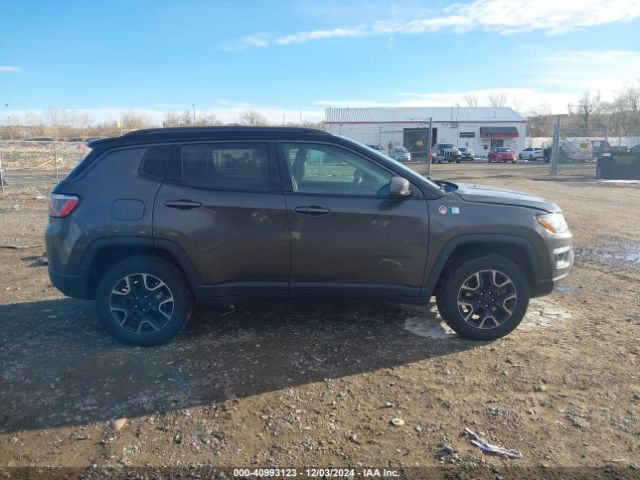 3C4NJDDBXKT620074 Jeep Compass Trailhawk 4x4
