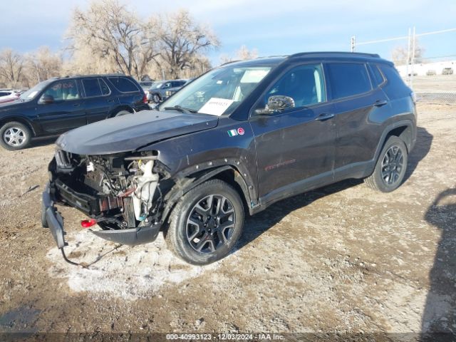 3C4NJDDBXKT620074 Jeep Compass Trailhawk 4x4