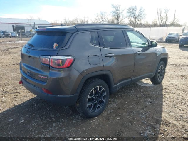 3C4NJDDBXKT620074 Jeep Compass Trailhawk 4x4