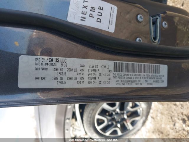3C4NJDDBXKT620074 Jeep Compass Trailhawk 4x4