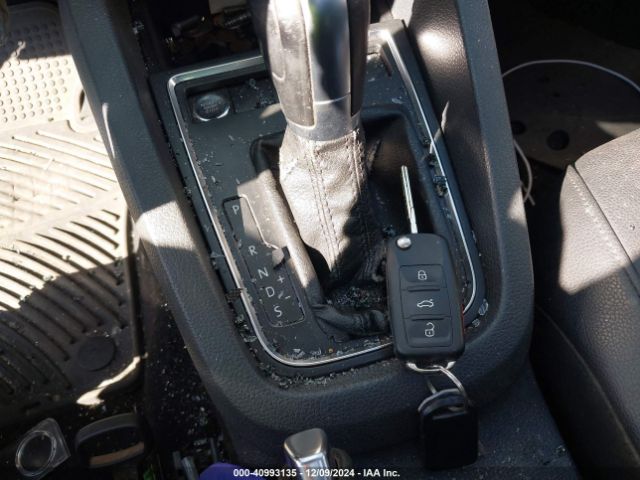 3VWD17AJ8FM335041 Volkswagen Jetta 1.8t Se