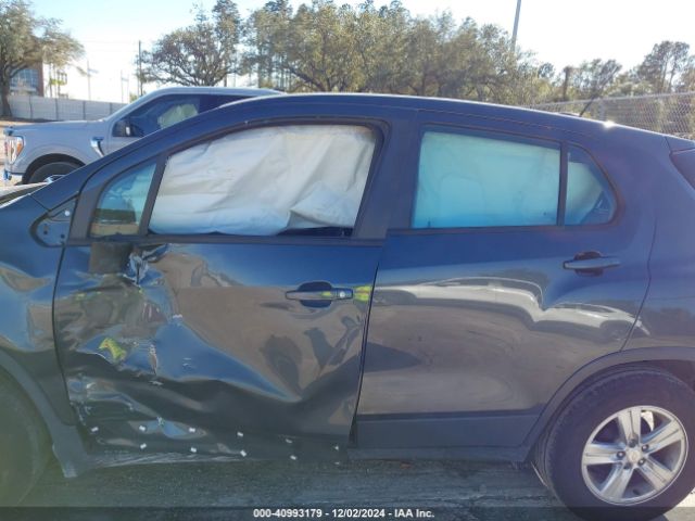 3GNCJKSB8LL216634 Chevrolet Trax Fwd Ls