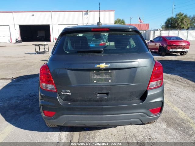 3GNCJKSB8LL216634 Chevrolet Trax Fwd Ls