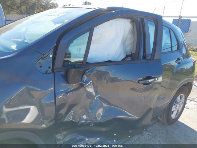 3GNCJKSB8LL216634 Chevrolet Trax Fwd Ls