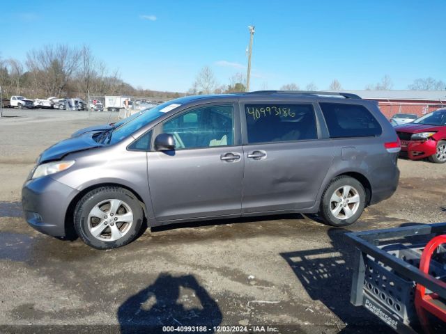 5TDKK3DC4ES495431 Toyota Sienna Le V6 8 Passenger
