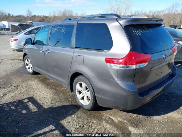 5TDKK3DC4ES495431 Toyota Sienna Le V6 8 Passenger