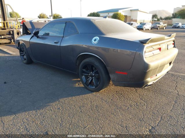 2C3CDZAG1FH711992 Dodge Challenger Sxt