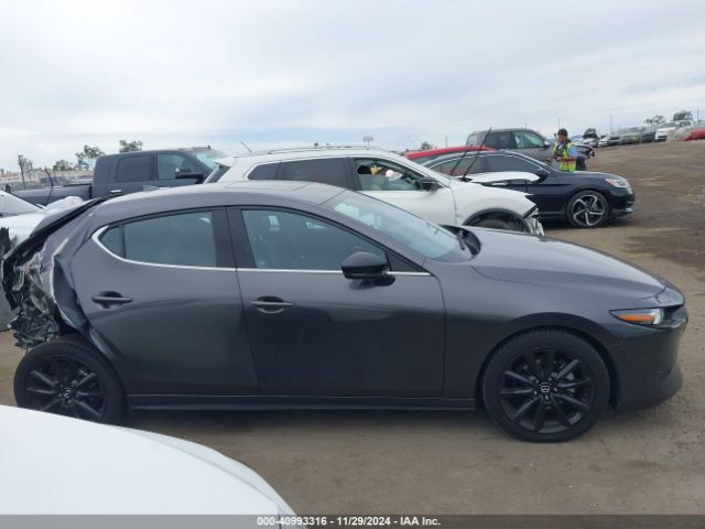 JM1BPBJY9M1310040 Mazda Mazda3 2.5 Turbo