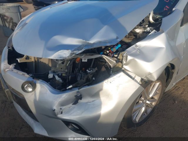5YFBURHE1FP264330 Toyota Corolla Le Plus