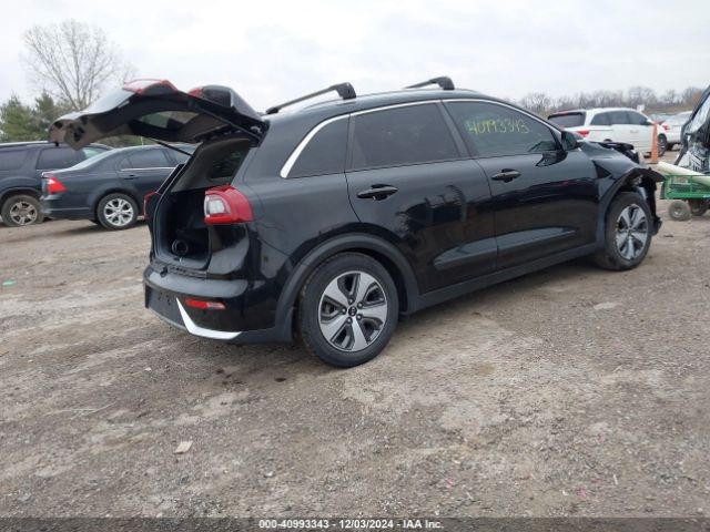 KNDCC3LC8H5060473 KIA NIRO EX