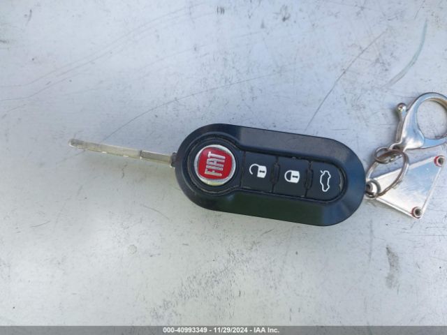 2016 FIAT 500E 3C3CFFGE5GT184059 Photo 10