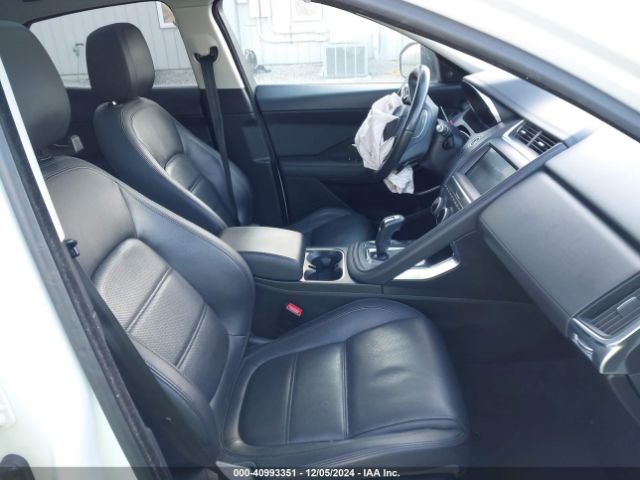 SADFP2FX7K1Z39072 Jaguar E-PACE SE