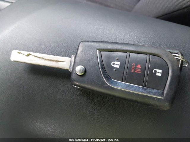 NMTKHMBX9JR010395 Toyota C-HR XLE