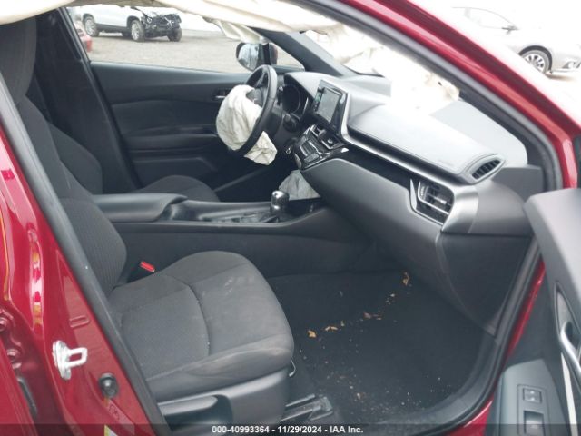 NMTKHMBX9JR010395 Toyota C-HR XLE