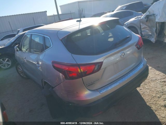 JN1BJ1CR7HW133341 Nissan Rogue Sport S