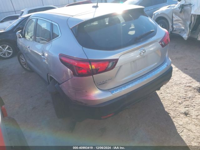 JN1BJ1CR7HW133341 Nissan Rogue Sport S