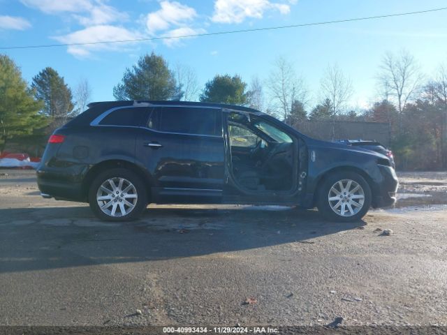2LMHJ5NK7FBL01556 Lincoln Mkt Livery