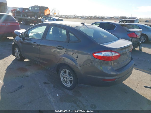 Ford FIESTA SE 2019 3FADP4BJ1KM116971 Image 3