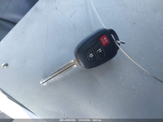 2T3ZFREV3HW355850 Toyota RAV4 LE