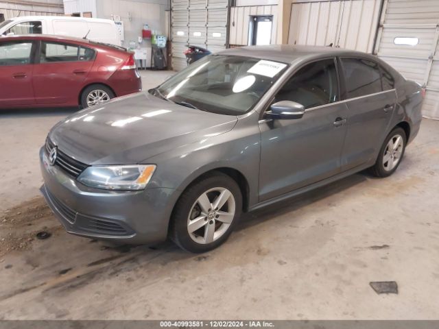 3VWLL7AJ8EM253363 Volkswagen Jetta 2.0l Tdi