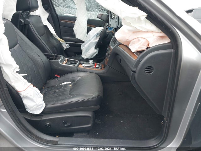 Chrysler 300c Platinum 2015 2C3CCASGXFH773023 Image 5