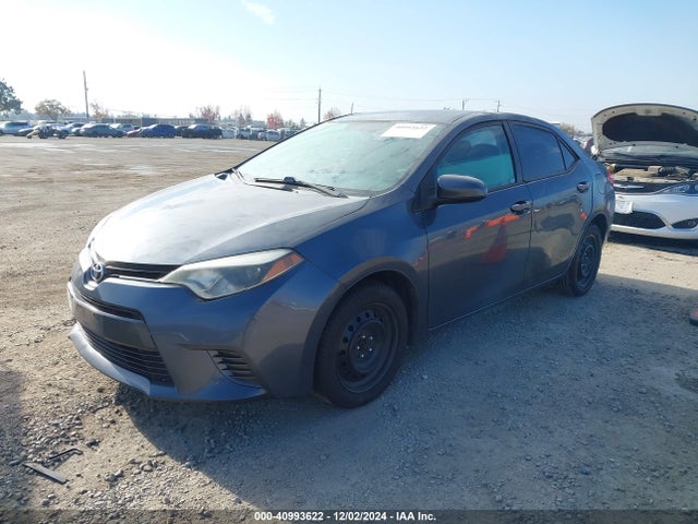 Toyota COROLLA LE 2015 5YFBURHE7FP247984 Image 2