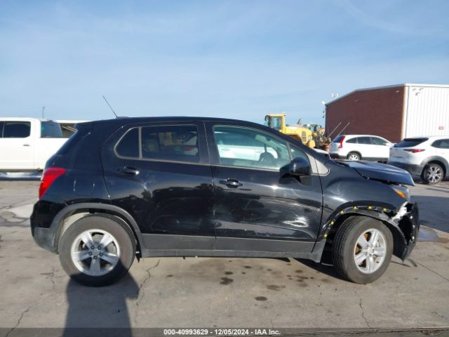 KL7CJKSB0MB322746 Chevrolet Trax Fwd Ls