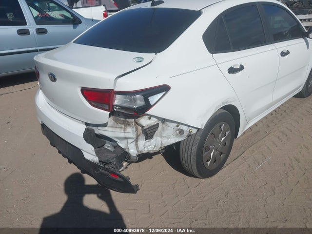 KIA RIO LX 2018 3KPA24AB9JE073060 Image 6