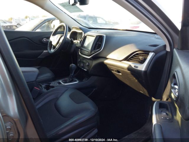 1C4PJLLX1JD580424 Jeep Cherokee Latitude Plus Fwd
